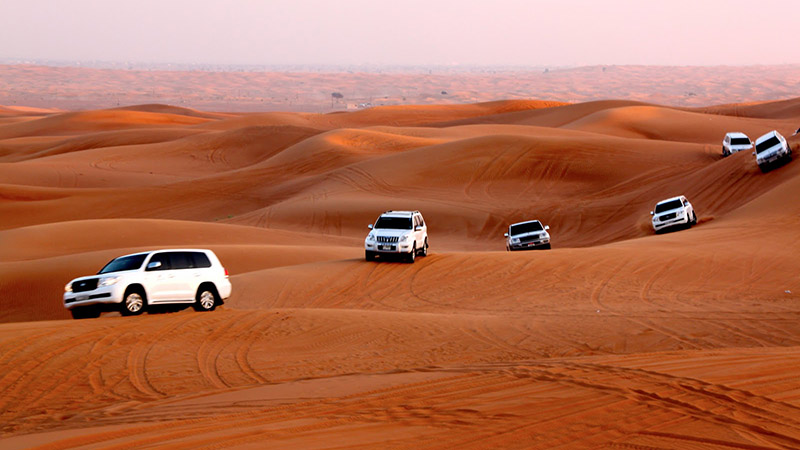 صحرا گردی و سافاری معروف دبی